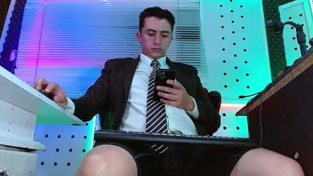 godofcumxxx - Godofcumxxx's free webcam - UK Sex Cams