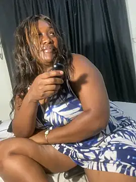 Cardiebae89 webcam