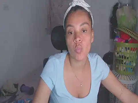 shayna_cute webcam