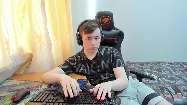 iliaskrislove webcam