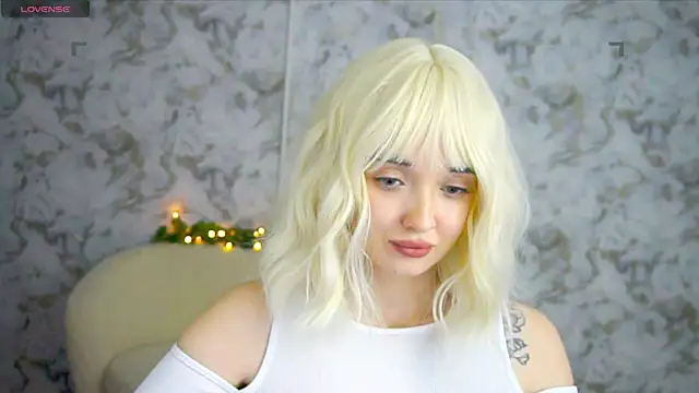 Ashley_S webcam