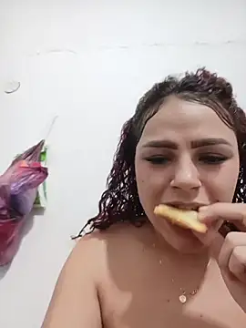 Mommy-Hot webcam