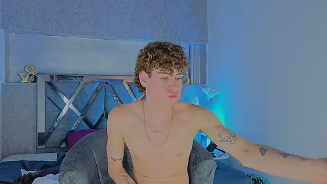 nova_salvatore webcam