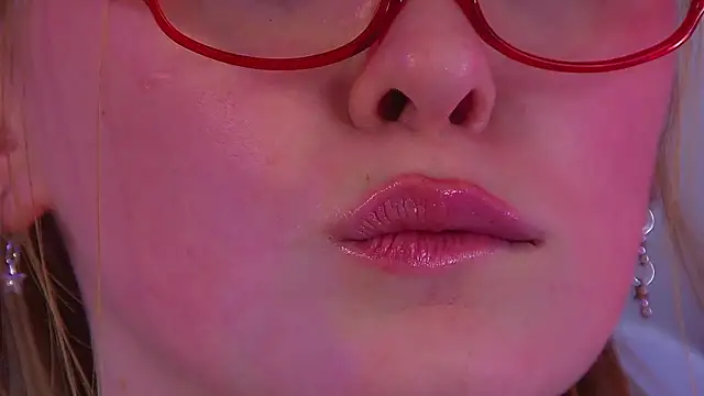 AgataFoxley webcam