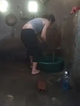 anhphi01 live sex cam