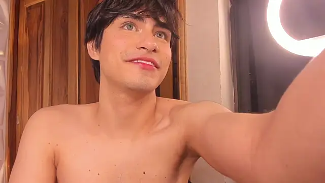 IamJuanJoc webcam