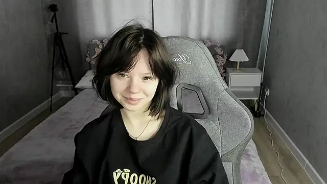 Loly_Cuttie webcam
