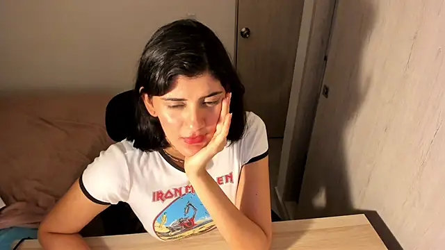 misstoya webcam