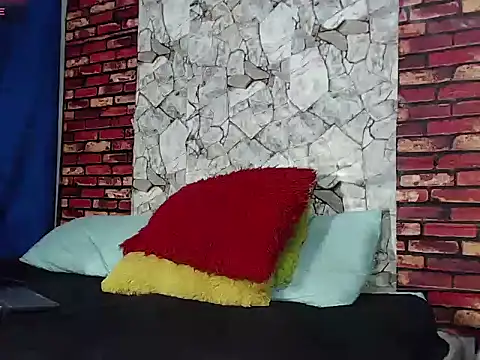 BladeFoxxx1 live sex cam