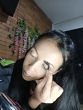 MiaForever1 webcam