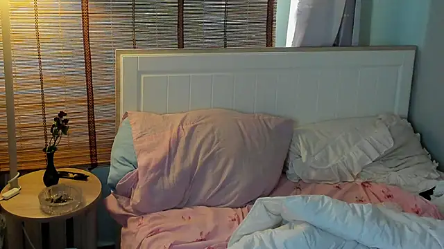 LustfulBambi webcam