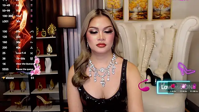 PrettyCockAthena webcam
