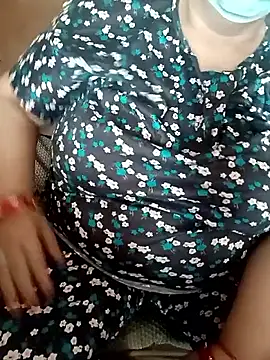 Simran_008 webcam