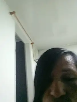 Ladygreeneyes webcam