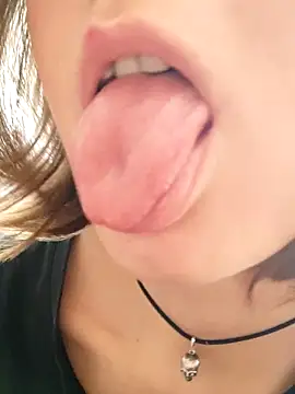 Aashikalaa webcam