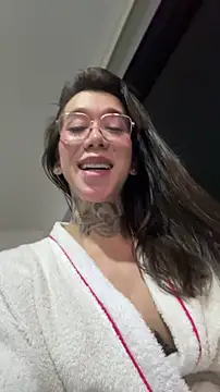 sweet_karinpaz777 webcam