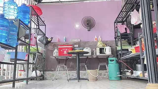 LinhChi_9x webcam