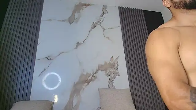 Cutetitslatin webcam