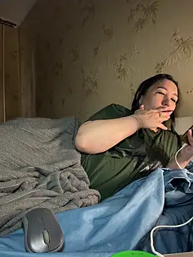 Naughtbaby_2025 webcam
