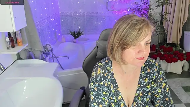 BettyGibsonn webcam