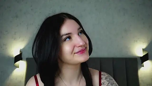 LeanaMolski webcam