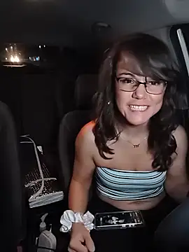 BaileyMFox webcam