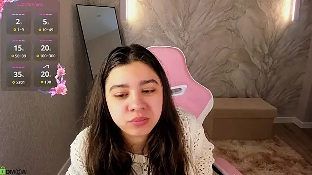 Trisha_Moore webcam