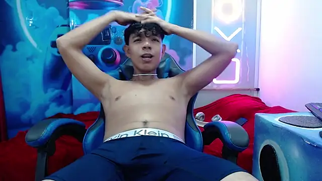 Aron_hot11 webcam