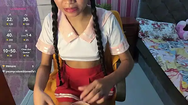 Mica_Jones webcam