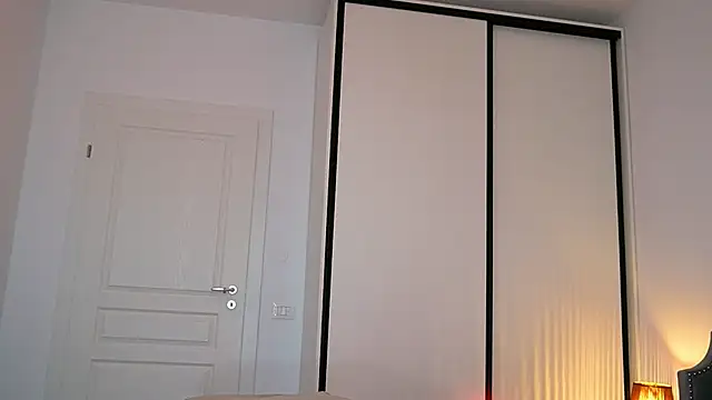 WowMila webcam