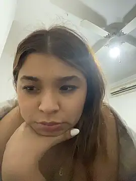 baddieasiantv webcam