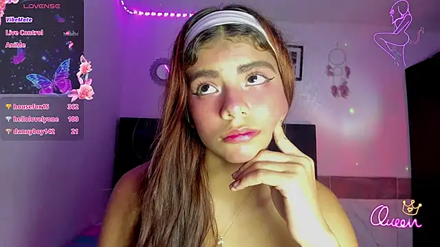 emmie_bunny webcam
