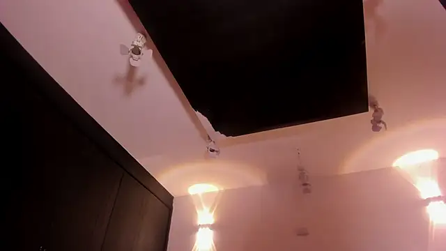 nahomyrusell webcam