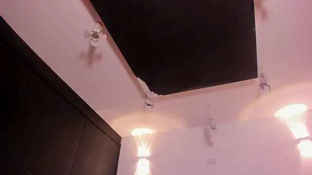 nahomyrusell webcam