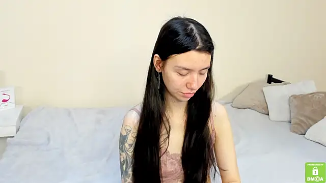 Amelia_skyy webcam