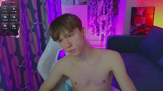 cuMte_boy webcam