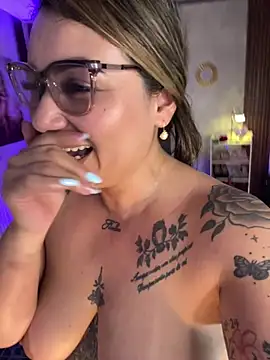 MadissonFord live sex cam