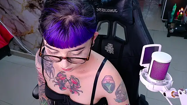 nova_kitttyy webcam