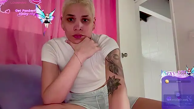 MarcellaGriffin webcam