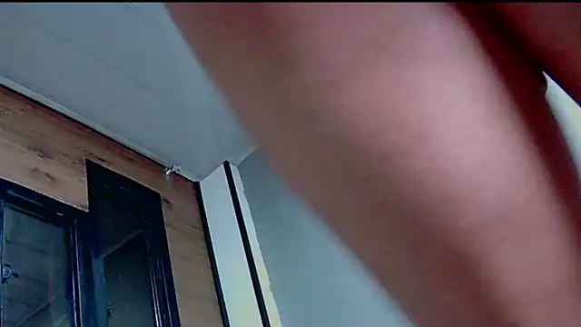 Enzoo98_ webcam