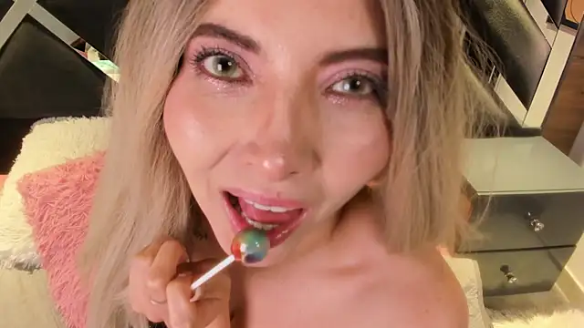 OneBeauty_ webcam