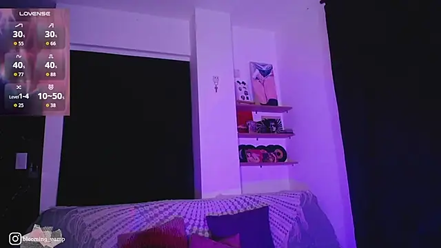 dark__nymph webcam