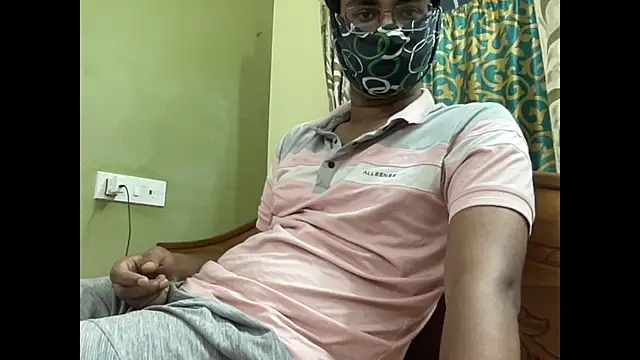 Slave_Aryan webcam