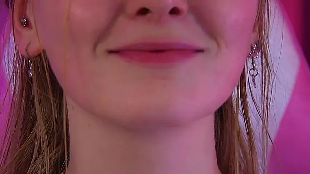 AgataFoxley webcam