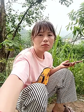 linda_bae00 webcam
