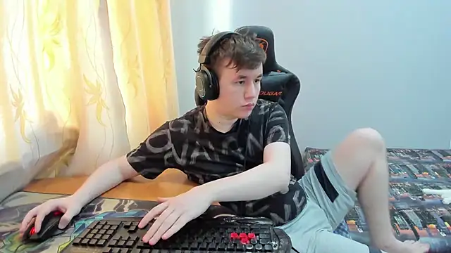 iliaskrislove webcam