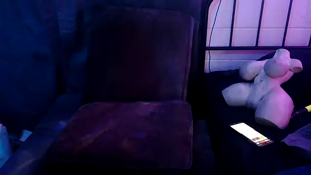 k1oudE webcam
