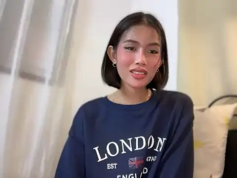 Modella: Larathegr8t
