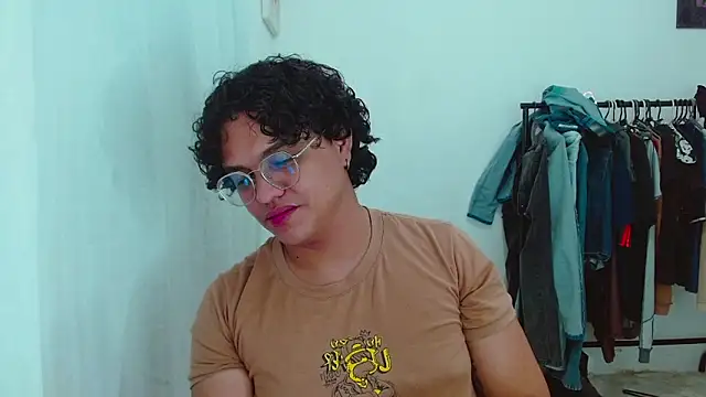 Diane_exotic webcam