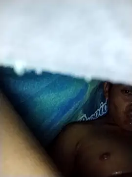 RevokingWaverer webcam
